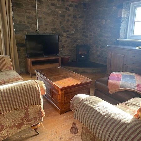 Pippin Lodge Llanwrda エクステリア 写真
